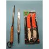 Image 1 : Skinner Caper combo knife set, knife sharpening steel and SKS bayonet