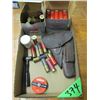Image 1 : box with 12 gauge ammo, holster, pellets Etc