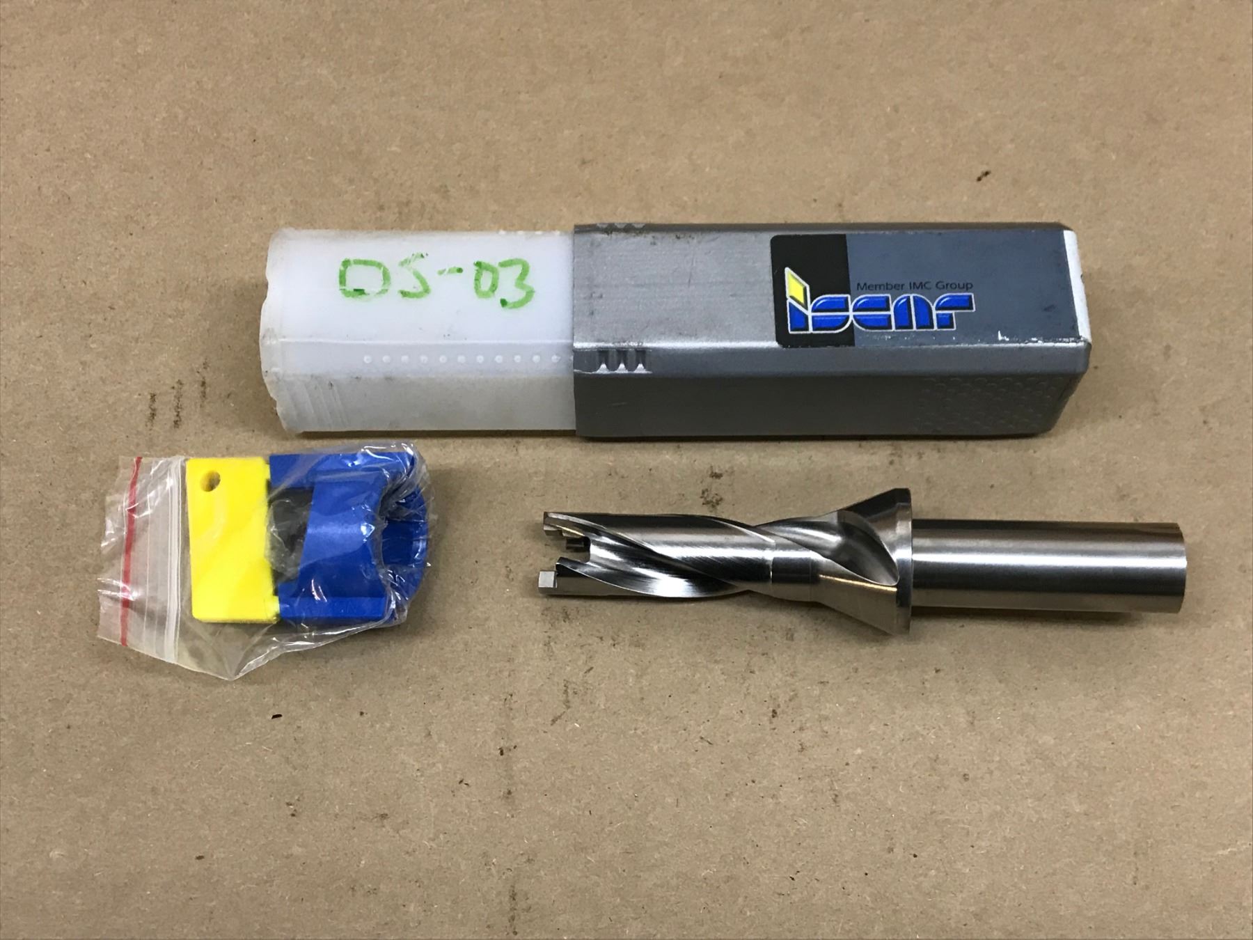 FCM 100 050 16A 5D Bohrkörper mit innerer Kühlmittelzufuhr und FCM 100 050 16A 5D Bohrkörper mit innerer Kühlmittelzufuhr und
