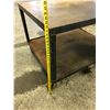 Image 8 : METAL TABLE 46" x 39" x 33"