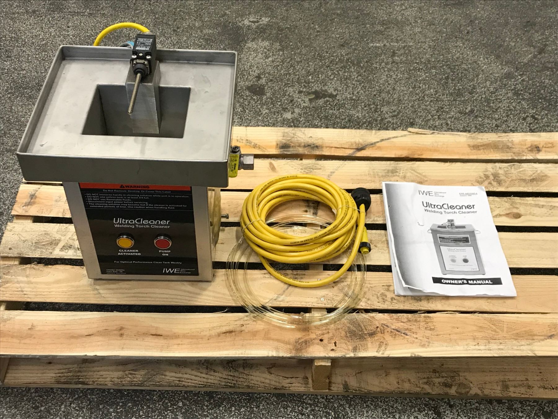IWE ULTRA CLEANER AO21105 MODEL 1 REV. 6 WELDING TORCH CLEANER