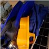 Image 2 : WHITE TOTE OF SHOP SUPPLIES AND SAND BLASTER