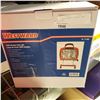 Image 2 : 2 NEW WESTWARD 700 WATT TASK LIGHTS