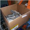 Image 1 : SET OF 4 LARGE LOCKING CASTORS