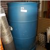 Image 2 : 2 BLUE PLASTIC BARRELS
