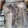 Image 2 : LOT OF NEW WESTWARD CHROME VANDIUM DOUBLE SIDED RATCHETING WRENCHES SIZE 7/8