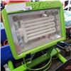 Image 2 : POWER LIGHT SHOP LIGHT - WORKING