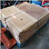Image 1 : 396 SQAURE FEET OF PORCELAIN TILE IN 20 x 20 PANELS