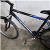 Image 2 : BLACK SPECIALIZED BIKE