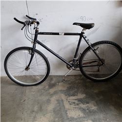 BLACK MARIN BIKE