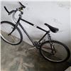 Image 3 : BLACK MARIN BIKE