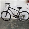 Image 1 : BLACK AND GREY GIANT CYRPESS BIKE