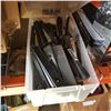 Image 1 : 2 BOXES OF STAPLERS