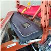 Image 1 : PROJECTOR SCREEN W/ TRIPOD IN BAG