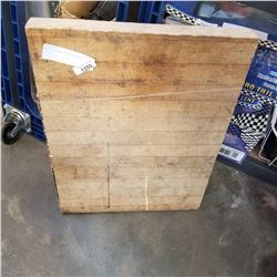 MEAT CUTTING BUTCHER BLOCK