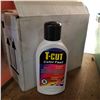 Image 1 : BOX OF COLOR FAST TCUT WAX