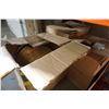 Image 1 : 3 BOXES 153 CHARGER PLATES
