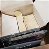 Image 2 : BOX OF HOCKEY AND SPORTS CARDS