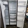 Image 3 : STAINLESS STEEL GE SIDE BY SIDE FRIDGE WITH WATER AND ICE DISPENSER TESTED AND WORKING GUARANTEED