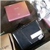 Image 1 : 2 PORTABLE DVD PLAYERS