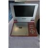 Image 2 : 2 PORTABLE DVD PLAYERS