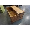 Image 3 : VINTAGE PINE TRUNK