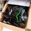 Image 2 : BOX OF ASSORTED SUNGLASSES
