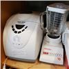 Image 3 : BLACK AND DECKER ALL IN ONE BREAD MAKER W/ GEORGE FORMAN GRILL AND BLENDER AND FOOD SAVER W/ROLLS OF