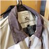 Image 2 : NEW STORM TECH XL JACKET