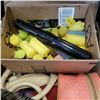 Image 2 : BOX OF HAIR CURLERS