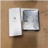 Image 2 : 2 APPLE IPODS 8GB AND 4GB, AND PAIR OF EARBUDS