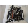 Image 2 : TRAY OF BOTTLE OPENERS