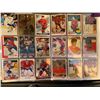 Image 4 : BINDER OF MONTREAL CANADIENS VINTAGE HOCKEY CARDS, SOME ROOKIES