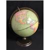 Image 1 : Illuminated Desktop World Globe