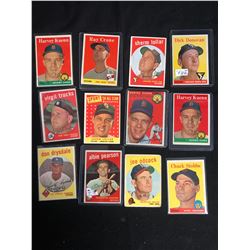 VINTAGE BASEBALL CARD LOT