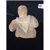Image 8 : Nicely Carved Grey Whale Vertibrae Inuit Carved and Signed.Man Kneeling