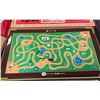 Image 2 : 1960 Tudor Elictric Sports Car Race with 3 Cars and Official Rule Book. 27.5 x 16.5 x 2.5