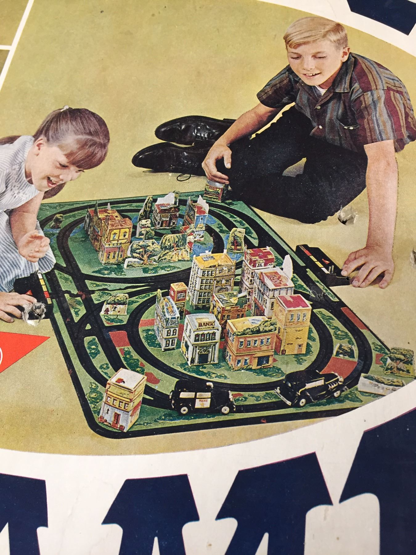 Getaway Chase Game 1960's All The Excitement of the Roaring 20's