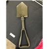 Image 2 : Military Style Folding Shovel