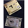 Image 2 : 4 Vintage Cabinet Locks