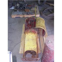 BROUSER RED SENTRY LONG DISTANCE PUMP