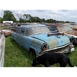 1956 FORD CUSTOMLINE 4DR
