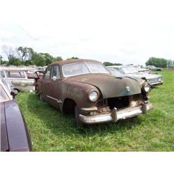 1951 FORD CUSTOMLINE 4DR