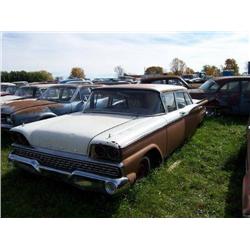 1959 FORD GALAXIE 4DR POST