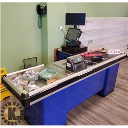 COMMERCIAL CONVERYOR BELT CASHIER STATION W/