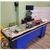 Image 1 : COMMERCIAL CONVERYOR BELT CASHIER STATION W/