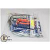 Image 1 : BAG OF DOG LEASHES
