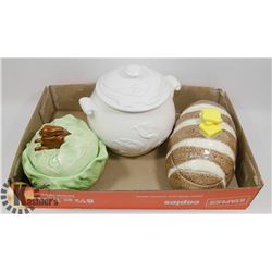 FLAT OF LIDDED DECORATIVE DISHES