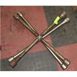 PAIR OF WHEEL WRENCHES