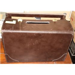 VINTAGE EXECUTIVE BRIEFCASE